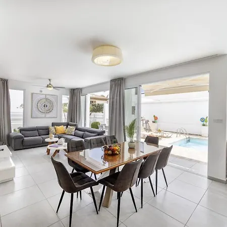 Sunnyvillas 3br Luxury Private Pool Nr5 Villa