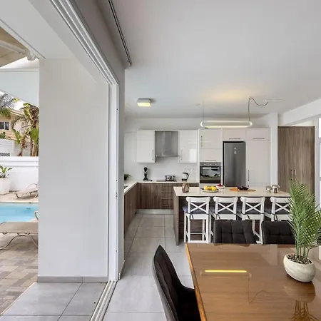 Sunnyvillas 3br Luxury Private Pool Nr5 * Протарас
