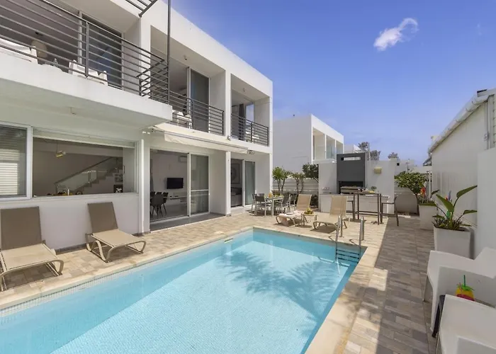 Sunnyvillas 3br Luxury Private Pool Nr5 Villa Protaras